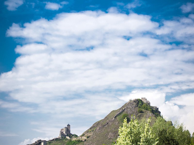 GOLF DE SION AU PRINTEMPS (PHOTO-GENIC.CH/ OLIVIER MAIRE)