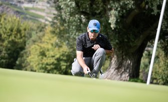 Parcours ouvert en green d'été